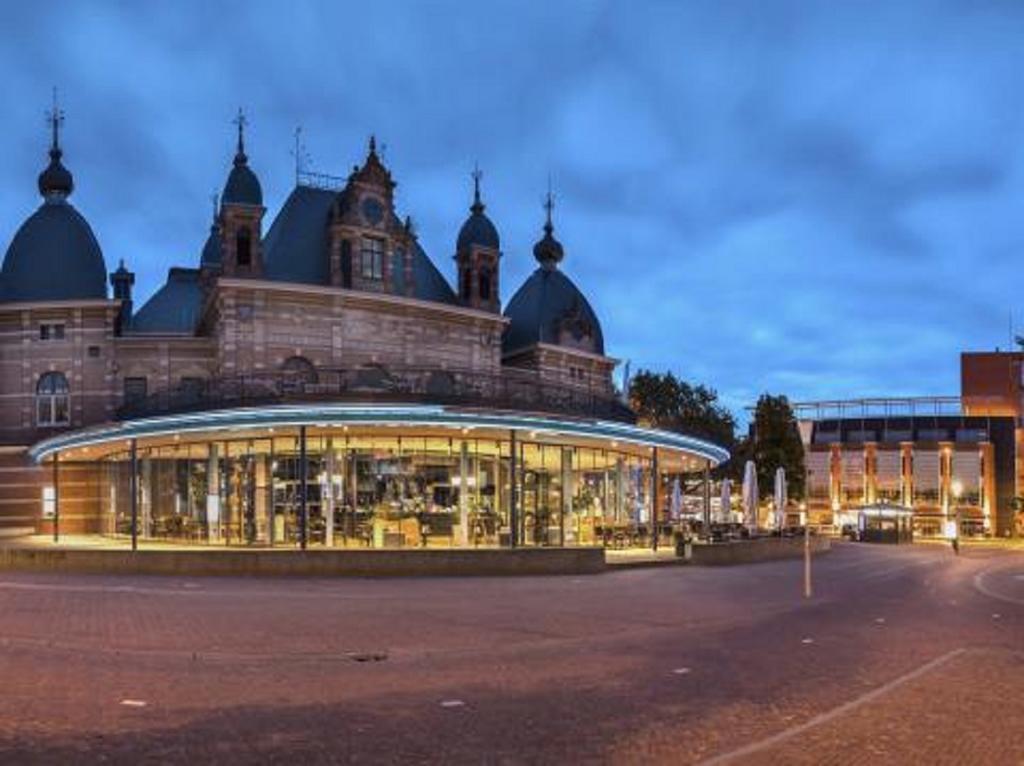 Postillion Hotel Arnhem Extérieur photo